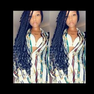 Meet your Posher, Desiree